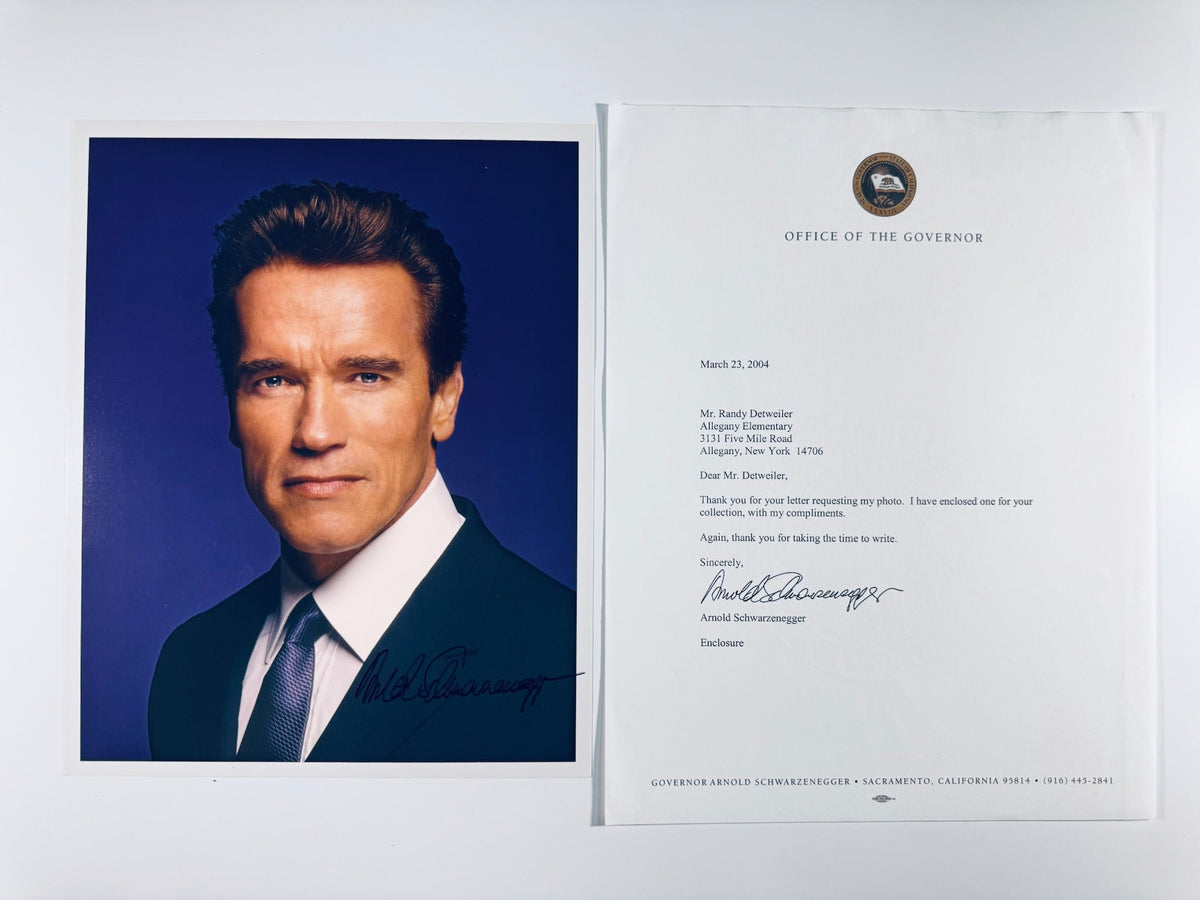 Arnold Schwarzenegger autographed 8x10 portrait photo alongside official 2004 Office of the Governor response letter.