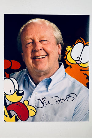 Jim Davis Hand-Signed 8x10 Matte Photo – Garfield Creator Authentic Autograph