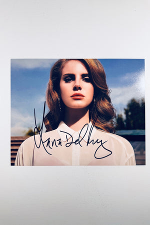 Lana Del Rey Hand-Signed 8x10 Matte Photo – Cinematic Pop Icon Authentic Autograph