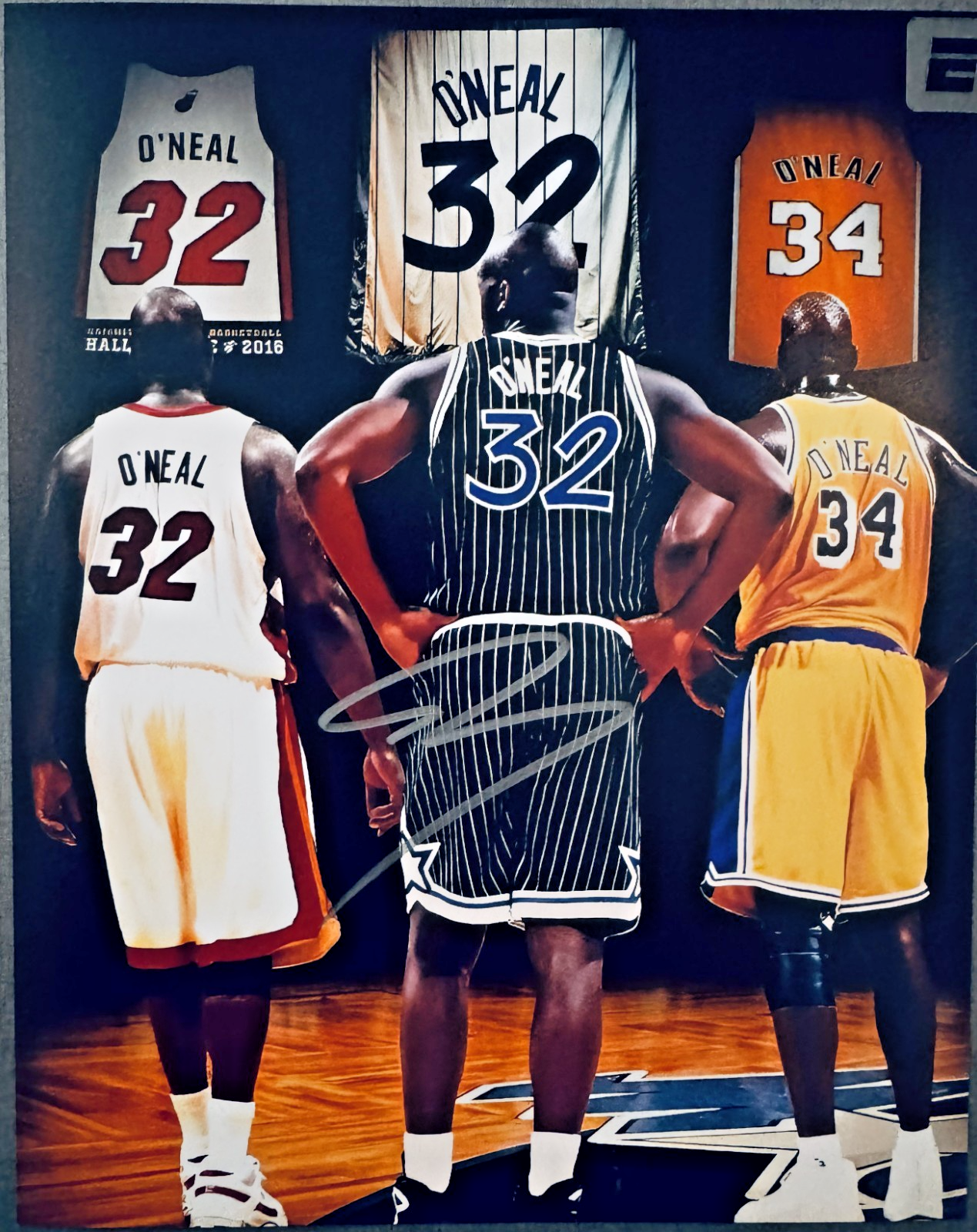 Shaquille O'Neil Signed Autographed Signature 8x10 Matte Photograph COA