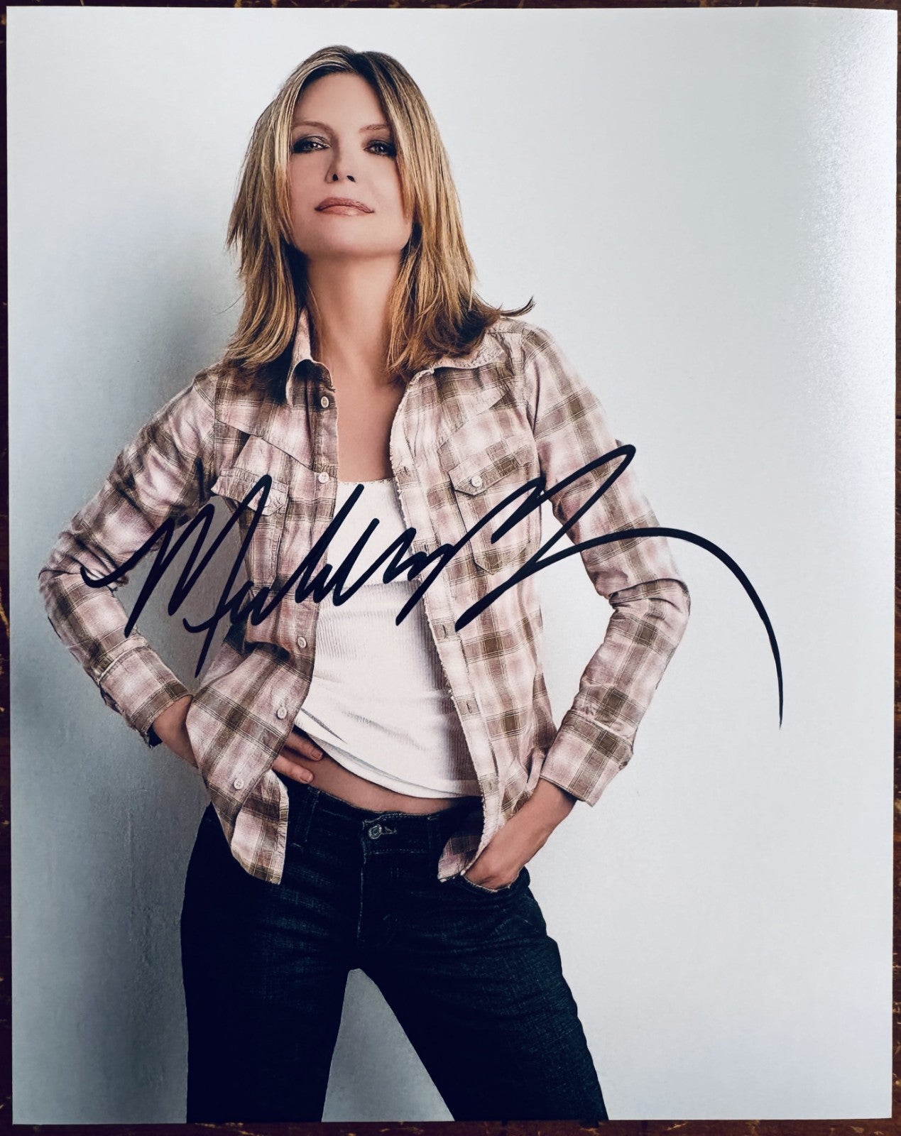 Michelle Pfeiffer Signed Autographed Signature 8x10 Matte Photograph COA