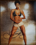 Halle Berry Signed Autograph Signature 8x10 Matte Photograph COA