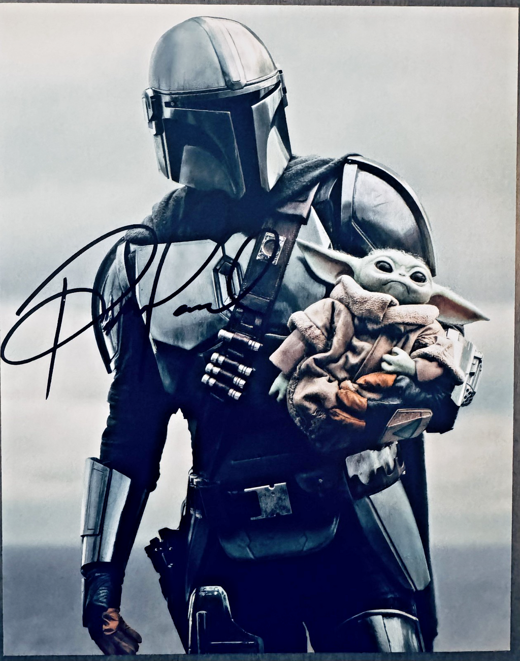 Pedro Pascal Mandalorian Signed Autographed Signature 8x10 Matte Photograph COA