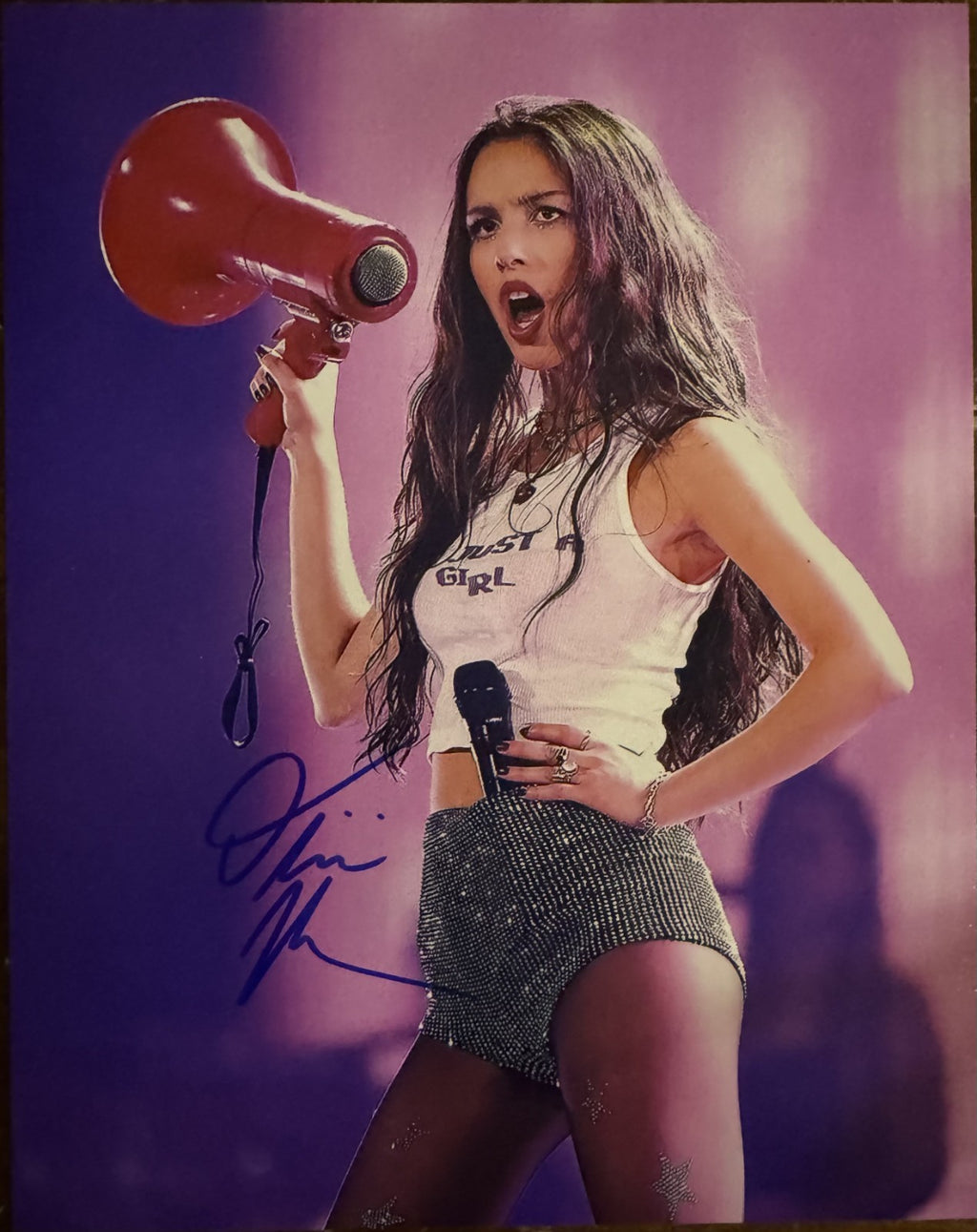 Olivia Rodrigo Signed Autographed Signature 8×10 Matte Photograph