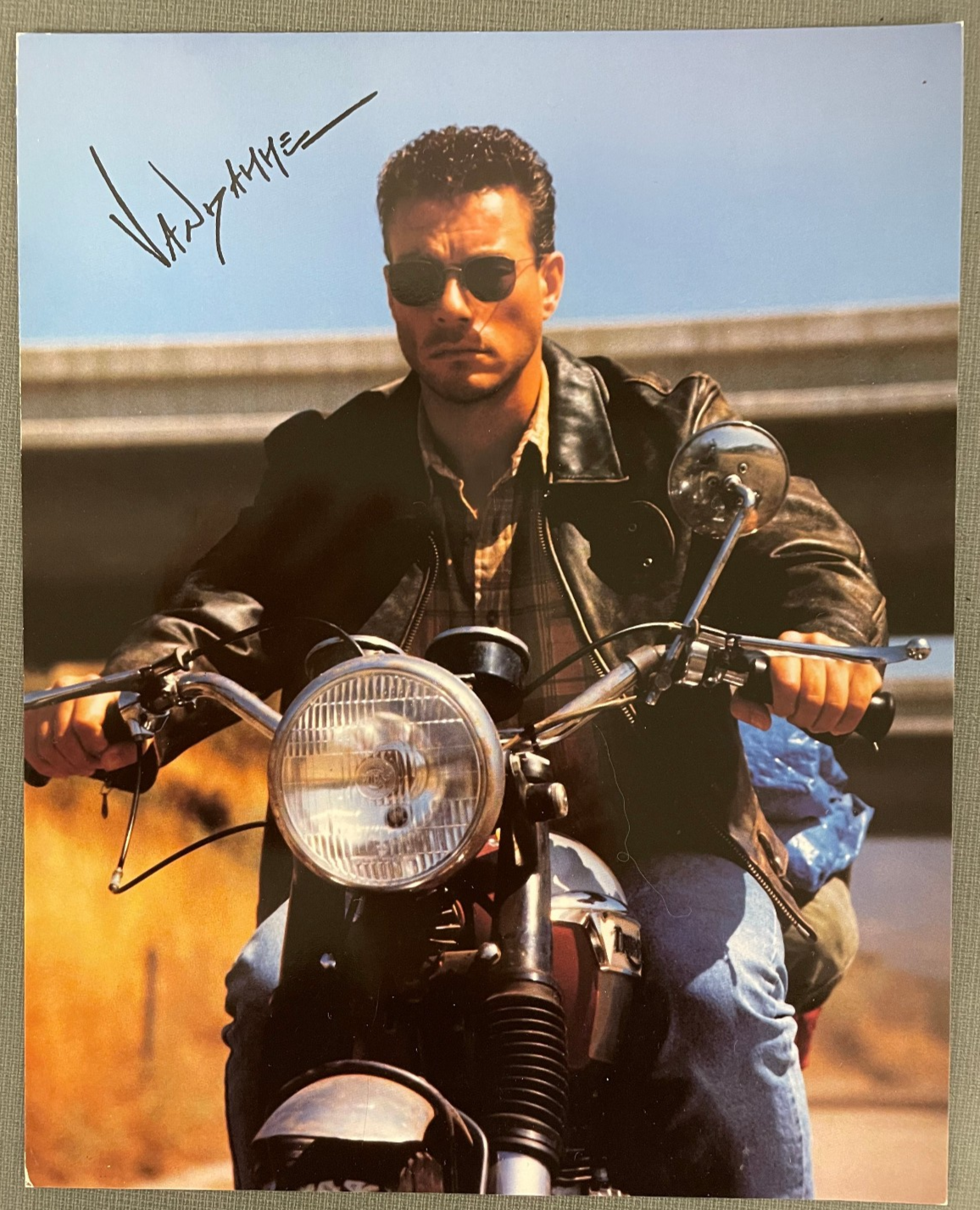 Jean Claude Van Damme Signed Autograph 8x10 Glossy Photograph Nowhere to Run