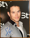Kellan Lutz Signed Autograph Signature 8x10 Color Glossy Photograph Twilight
