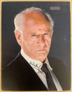 Eli Wallach Signed autograph Signature 8x10 Foam Board Photograph