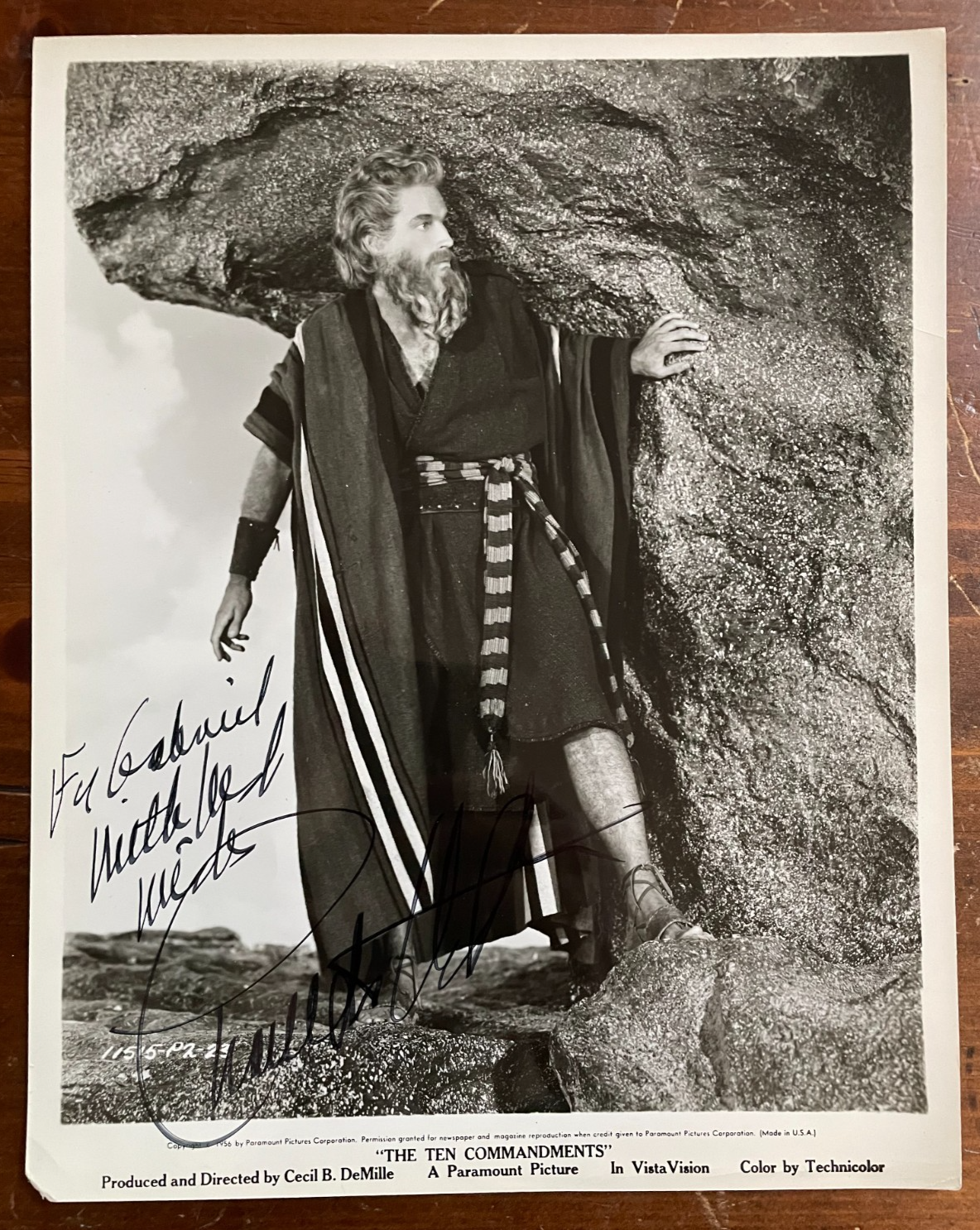 Charlton Heston SIGNED 8x10 B&W Vintage The Ten Commandments Movie Photograph