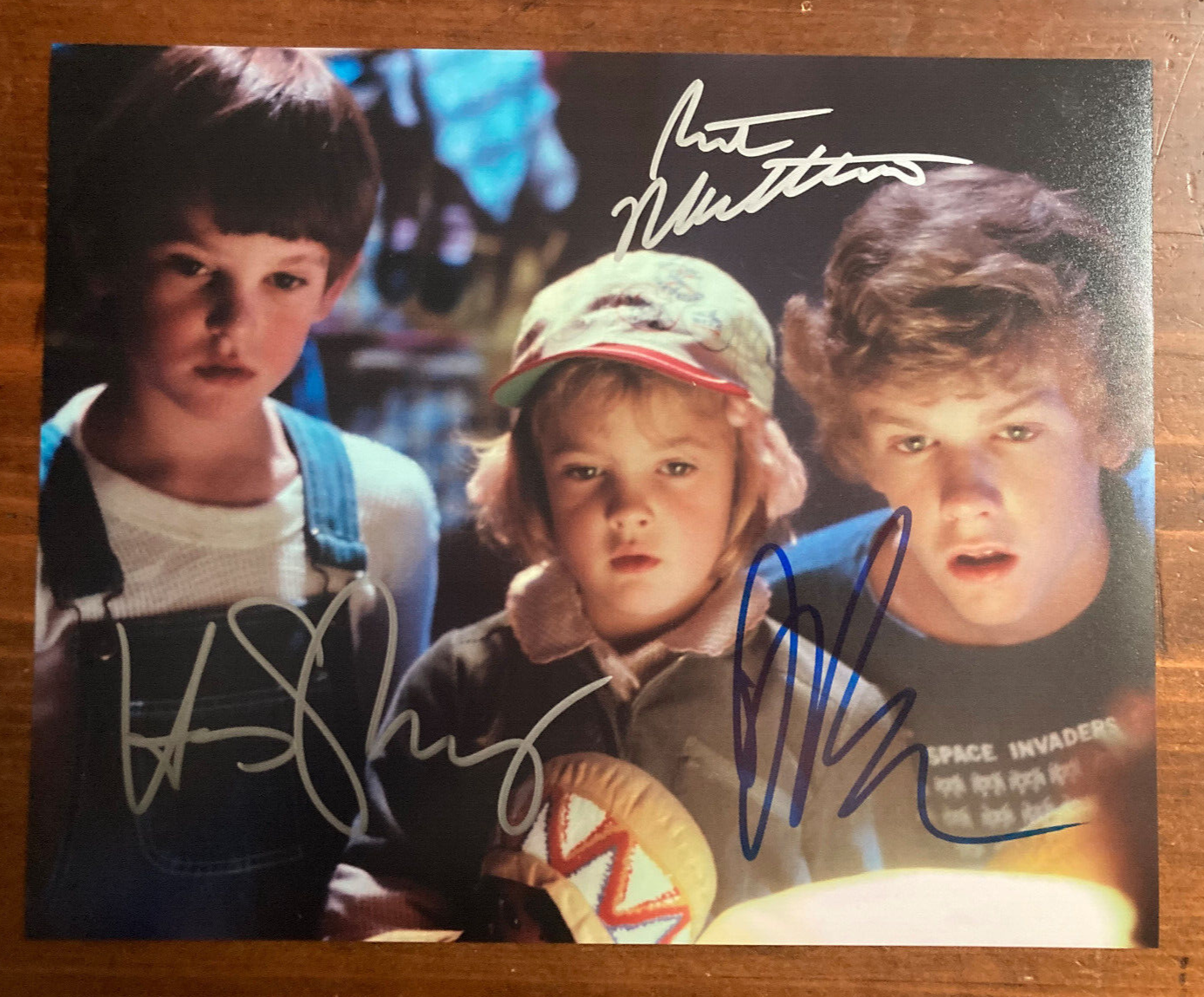 E.T. Cast Signed Autograph Signatures 10x8 Color Glossy Photograph Signed by 3