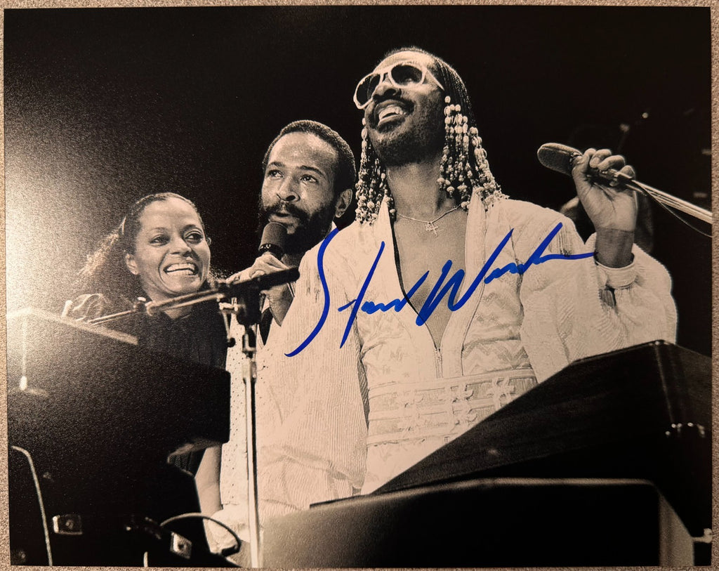 Stevie Wonder Signed Autographed Signature 8x10 Matte Photograph COA