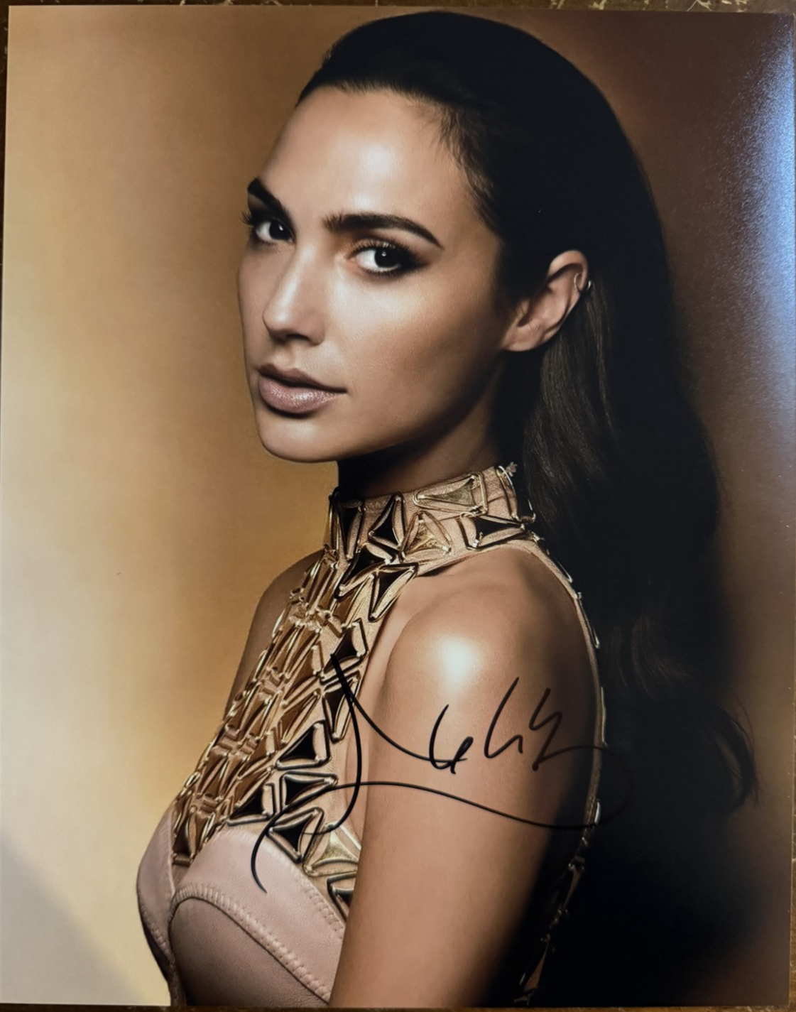 Gal Gadot Signed Autographed Signature 8x10 Matte Photograph COA