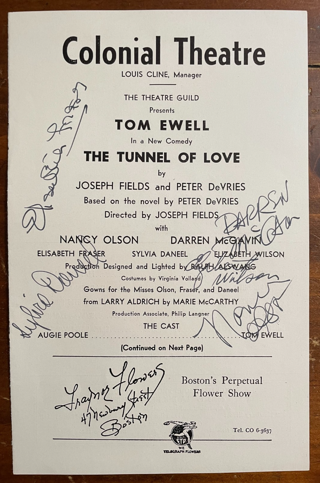 Playbill Page from The Tunnel of Love signed by 5 - Darren McGavin, Sylvia Danee