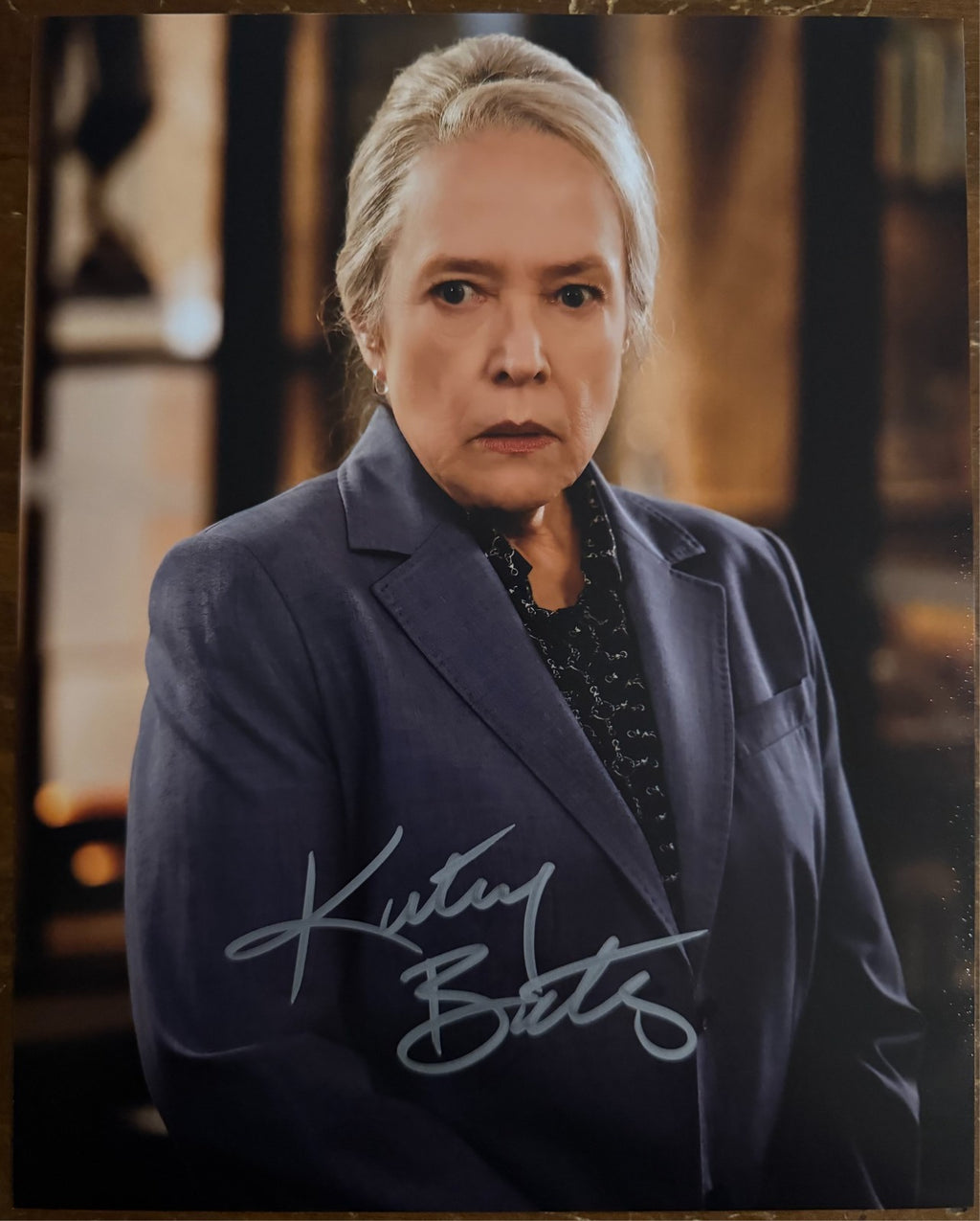 Kathy Bates Signed Autographed Signature 8x10 Matte Photograph COA