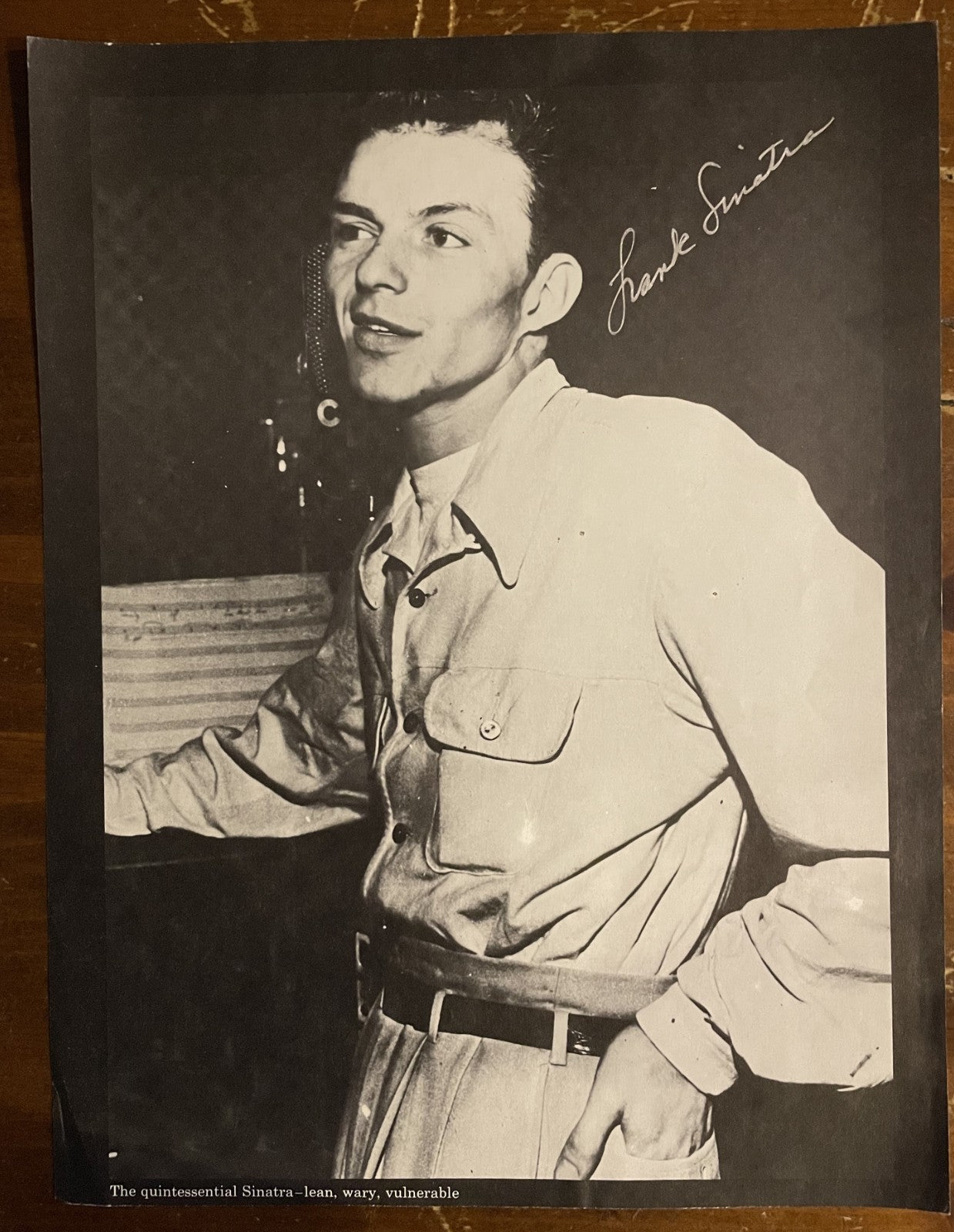 Frank Sinatra Signed Autograph Signature 8.25x10.75 Vint Cut Magazine Photograph