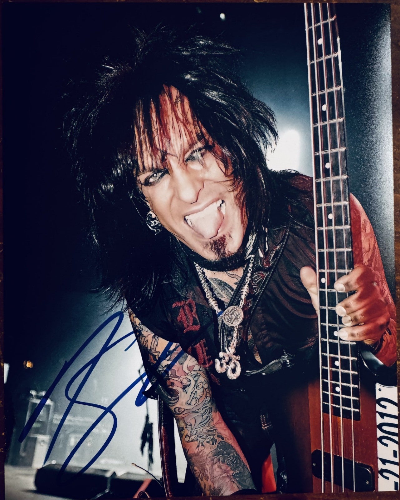 Nikki Sixx Motley Crue Signed Autographed Signature 8x10 Matte Photograph COA