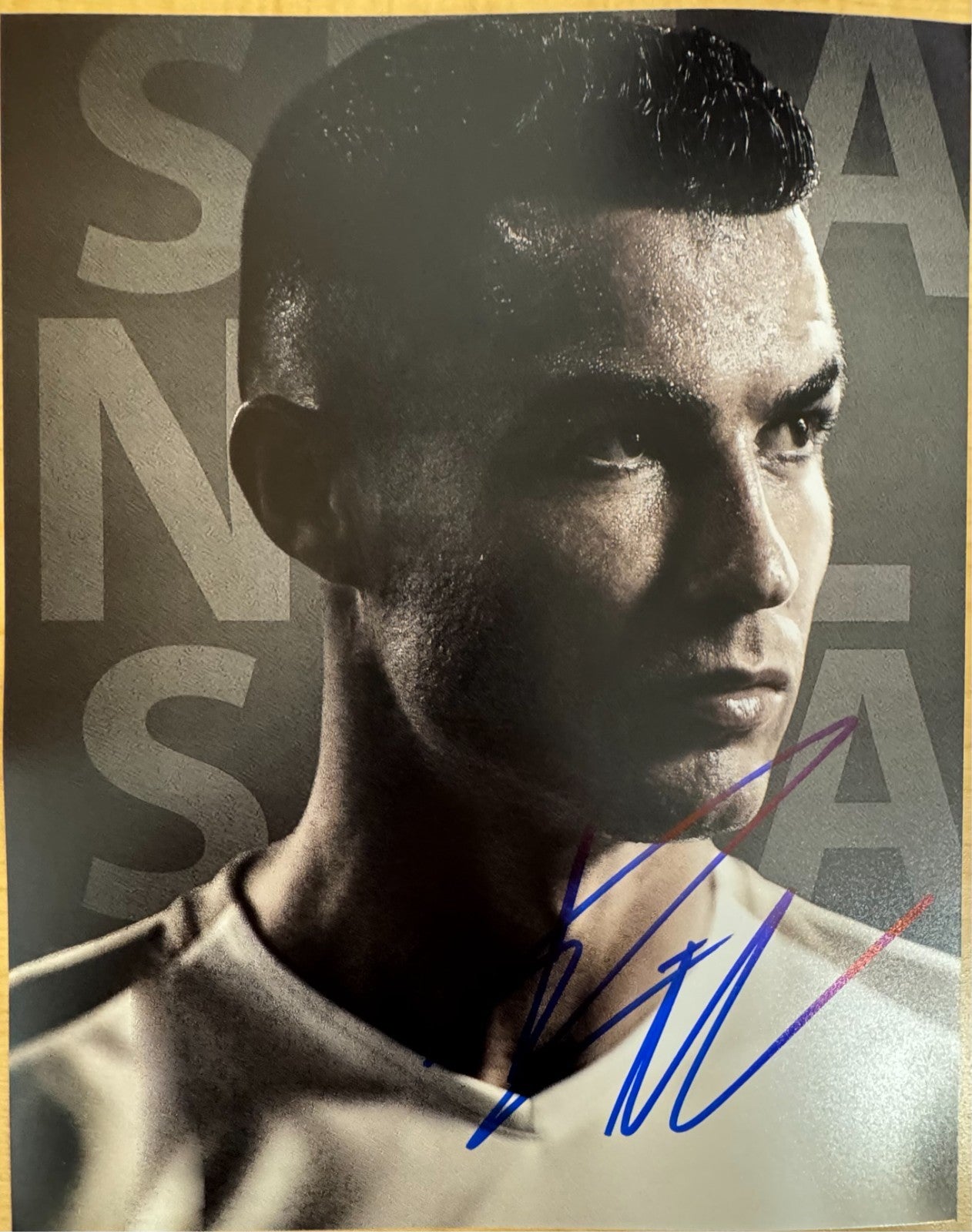 Cristiano Ronaldo Signed Autograph Signature 8x10 Matte Photograph COA