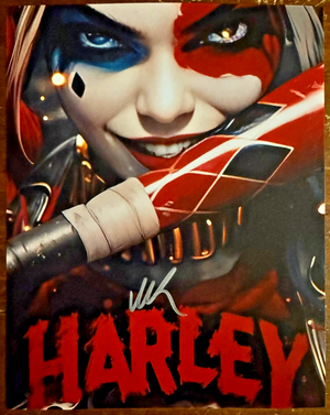 Margot Robbie signed Autographed Signature 8x10 Matte Harley Photograph COA