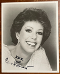 Carol Burnett Signed Autograph Signature 8x10 B&W Glossy Photograph