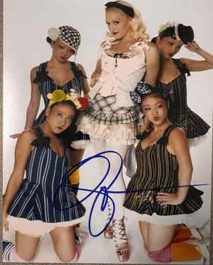 Gwen Stafani Signed Autographed Signature 8x10 Matte Photograph COA