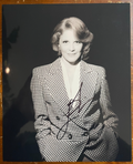 Linda Lavin Signed Autograph Signature 8x10 B&W Glossy Photograph