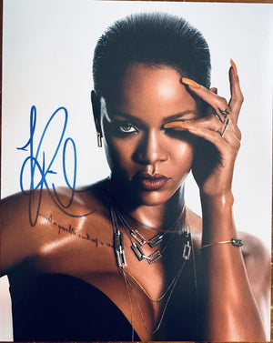 Rihanna Signed Autographed Signature 8x10 Matte Photograph COA