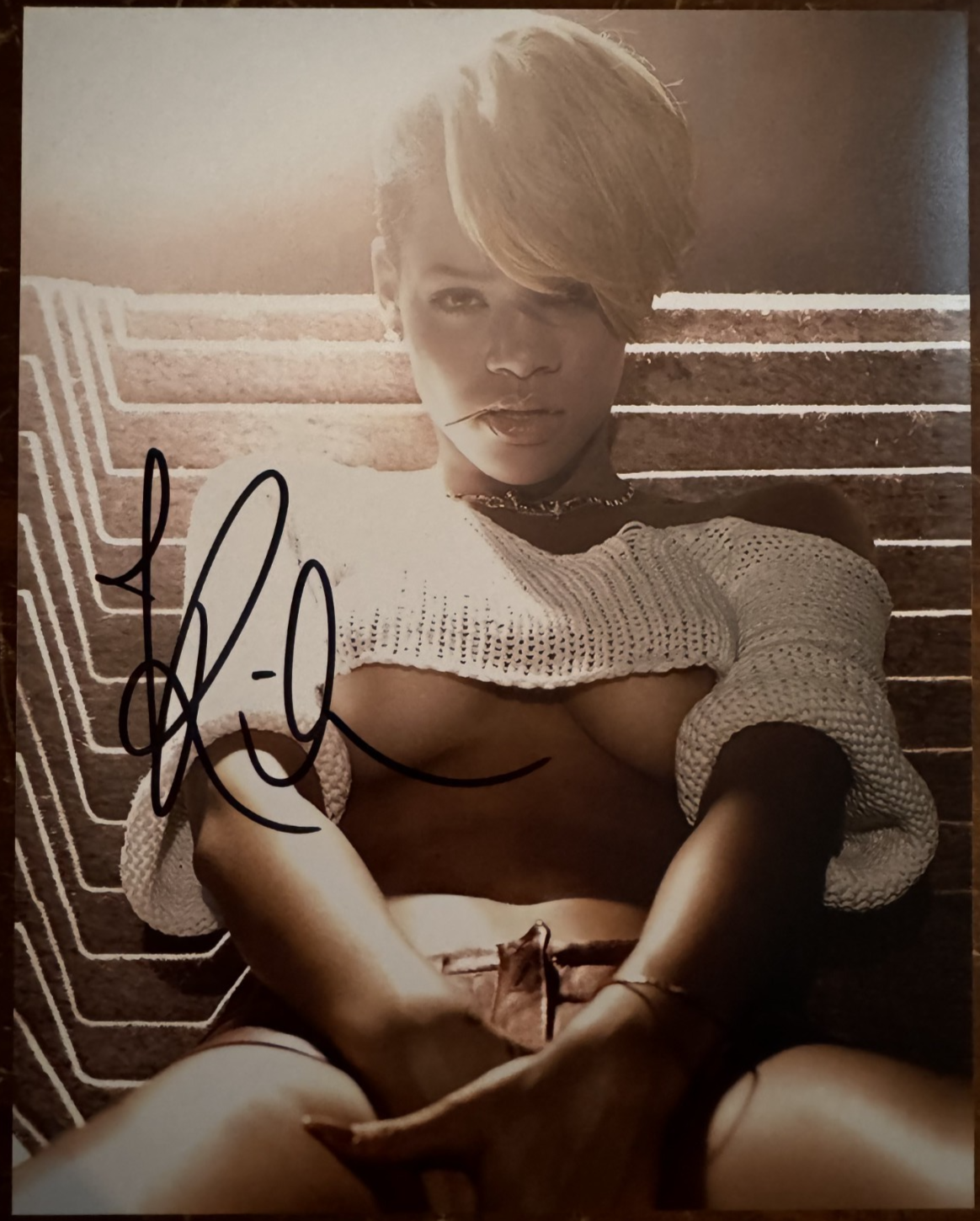 Rihanna Signed Autographed Signature 8x10 Matte Photo COA