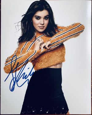 Hailee Steinfeld Signed Autographed Signature 8x10 Matte Photograph COA