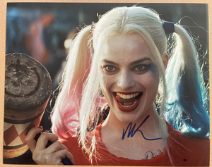 Margot Robbie Signed Autograph Signature 10x8 Birds of Prey Harley Quinn Photo