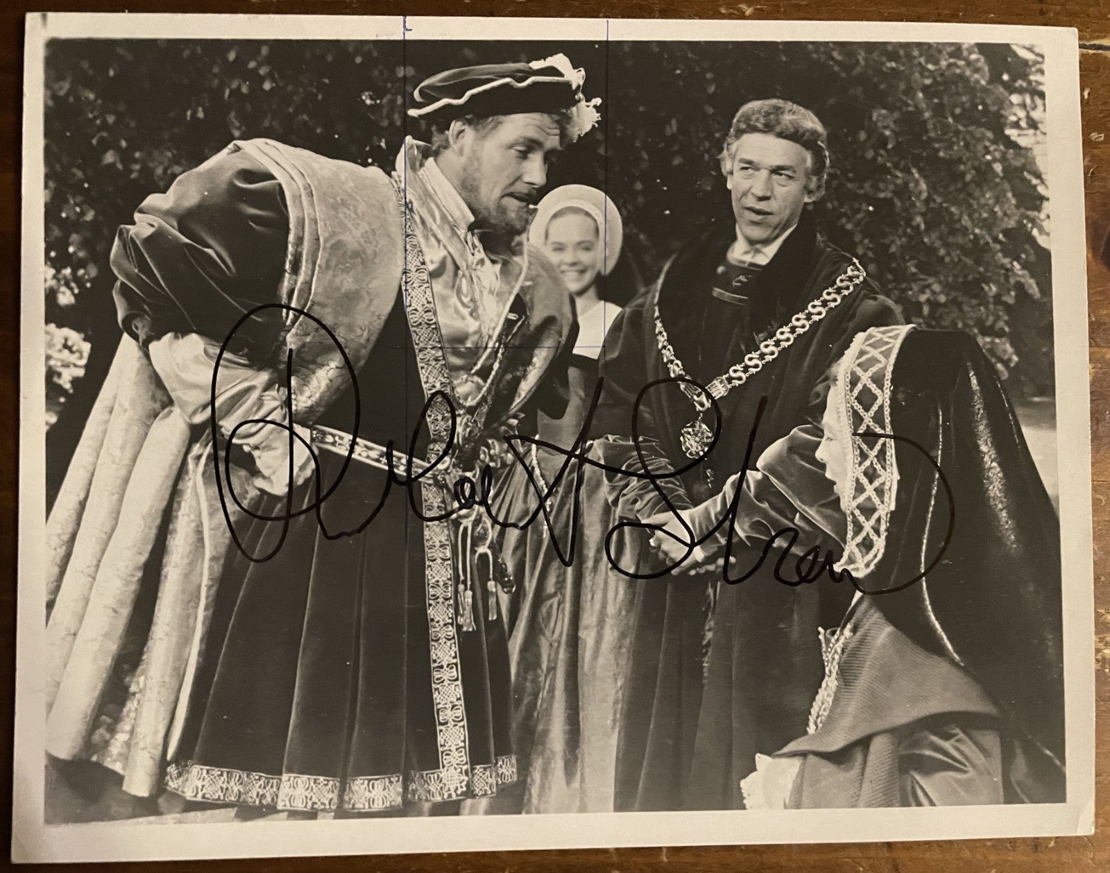 Robert Strauss Signed Autograph Signature 9x7 Vintage Movie Photograph
