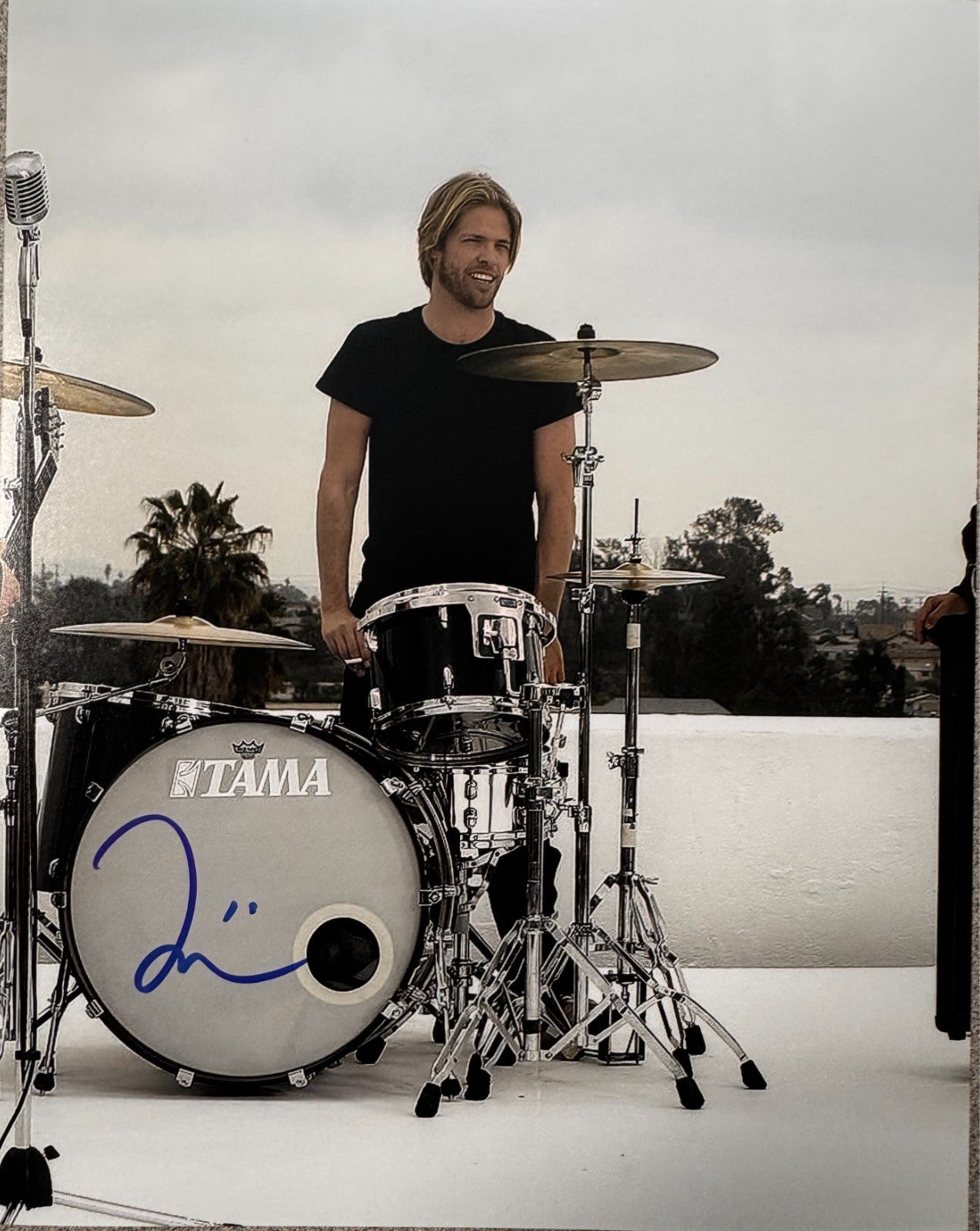 Taylor Hawkins Foo Fighters Signed Autograph Signature 8x10 Matte Photograph COA