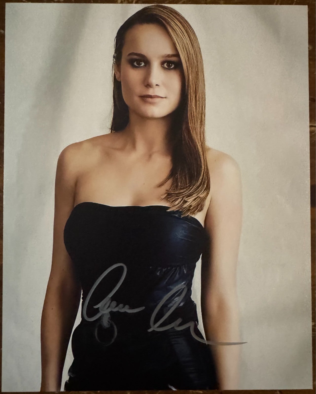 Brie Larson signed Autographed Signature 8×10 matte Photograph