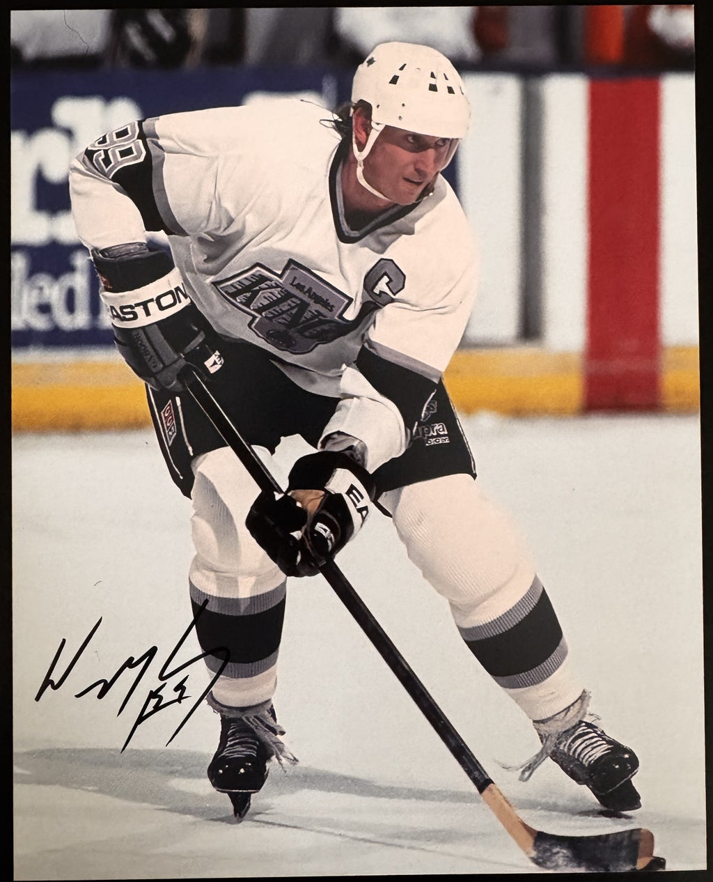 Wayne Gretzky Signed Autographed Signature 8x10 Matte Photograph COA