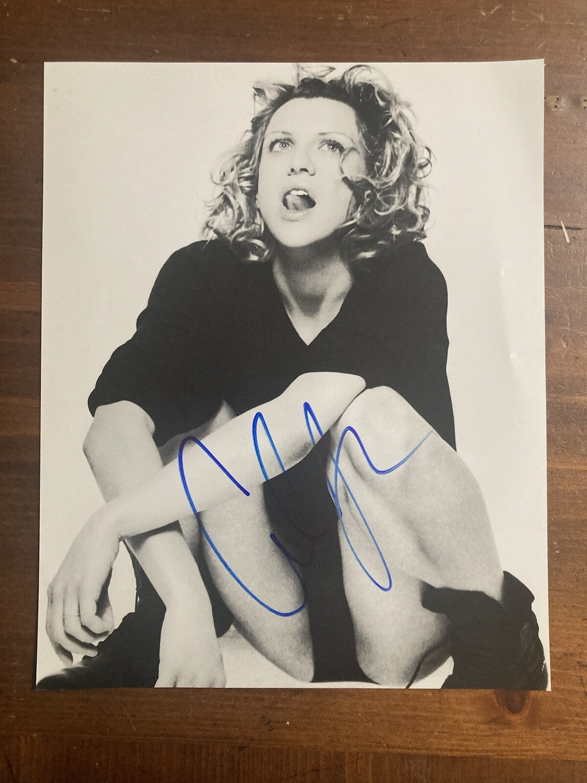 Courtney Love Signed Autograph Signature 8x10 B&W Glossy Photograph Hole Cobain