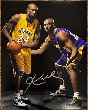 Kobe Bryant Signed Autographed Signature 8x10 Matte Photograph COA
