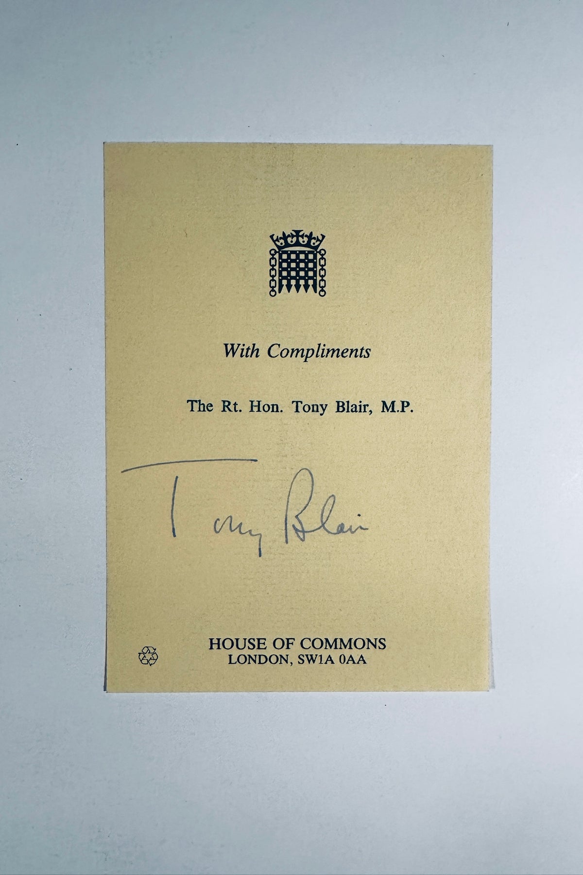 Full front view of Tony Blair hand-signed House of Commons With Compliments slip.